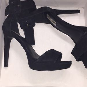 Steve Madden size 10 heels